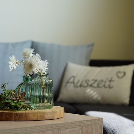 Auszeit - Ferienwohnung Und Appartements Бад-Зоден-Аллендорф Экстерьер фото