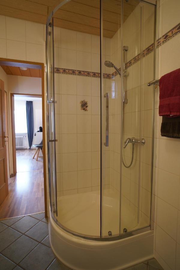 Auszeit - Ferienwohnung Und Appartements Бад-Зоден-Аллендорф Экстерьер фото