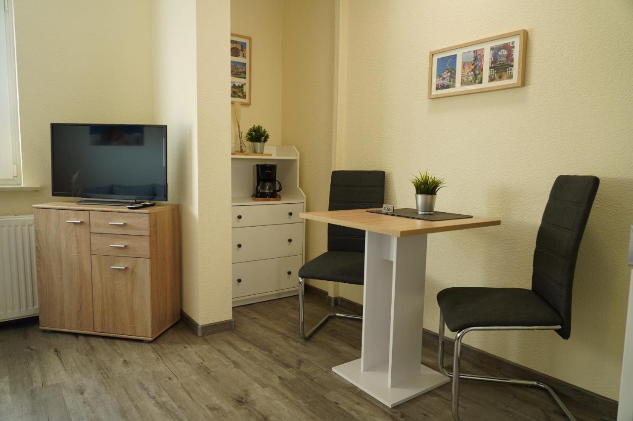 Auszeit - Ferienwohnung Und Appartements Бад-Зоден-Аллендорф Экстерьер фото