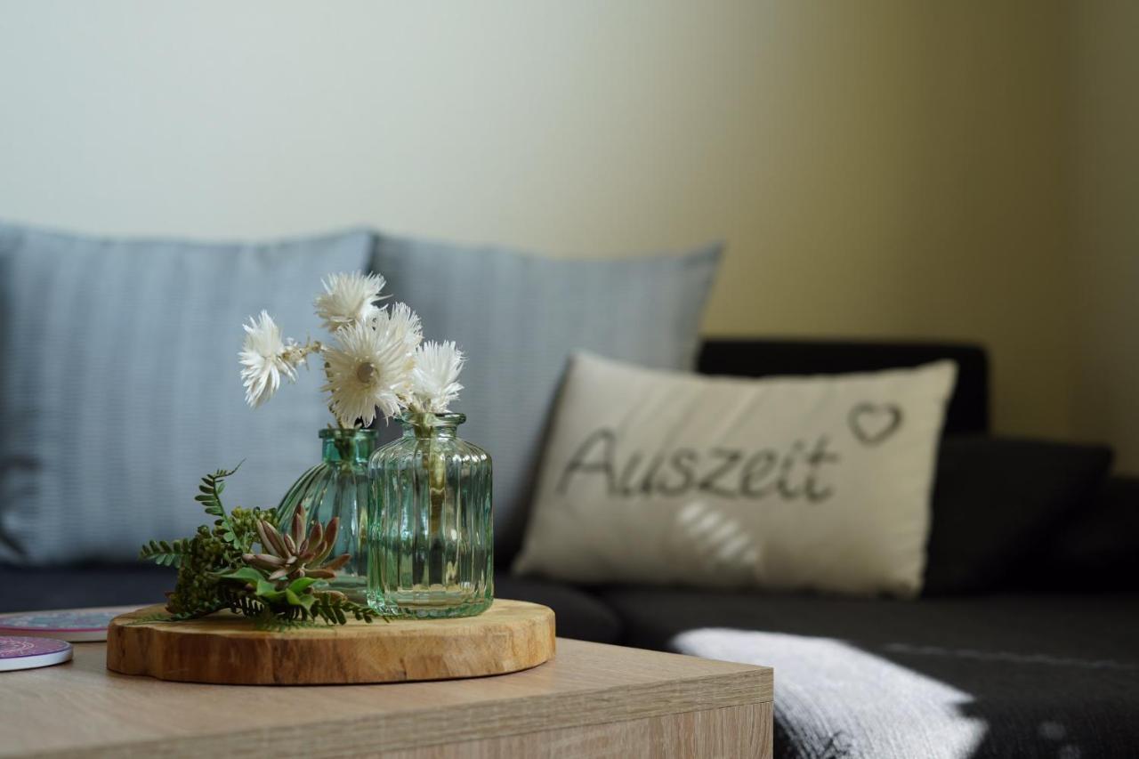 Auszeit - Ferienwohnung Und Appartements Бад-Зоден-Аллендорф Экстерьер фото